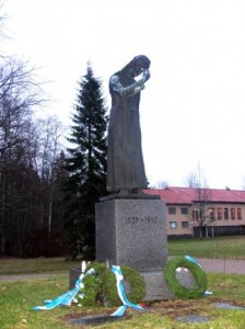 Скорбящая мать-Карелия