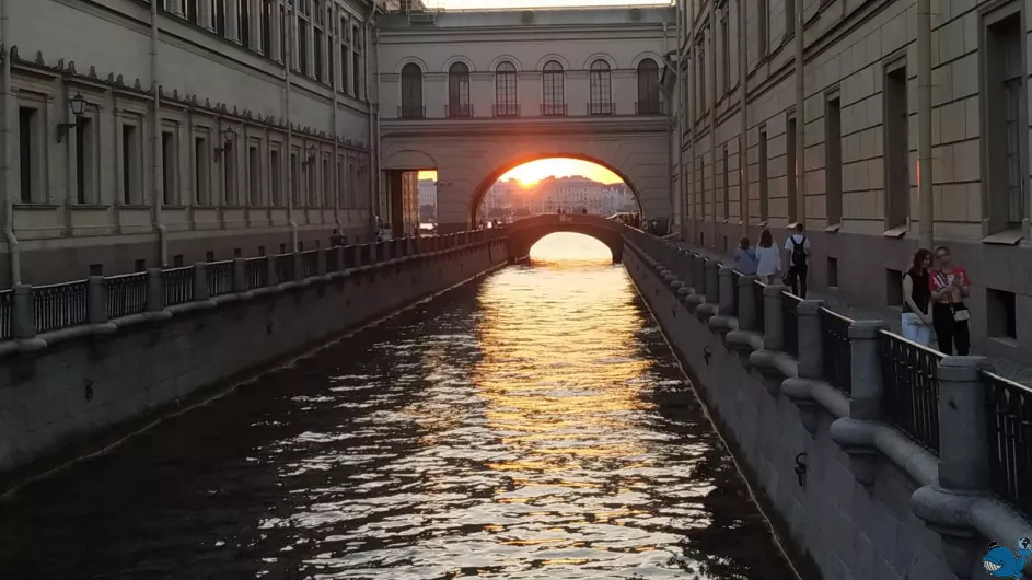 Ночная экскурсия по Санкт-Петербургу с водной прогулкой