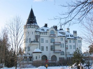 Замок-отель Valtionhotelli